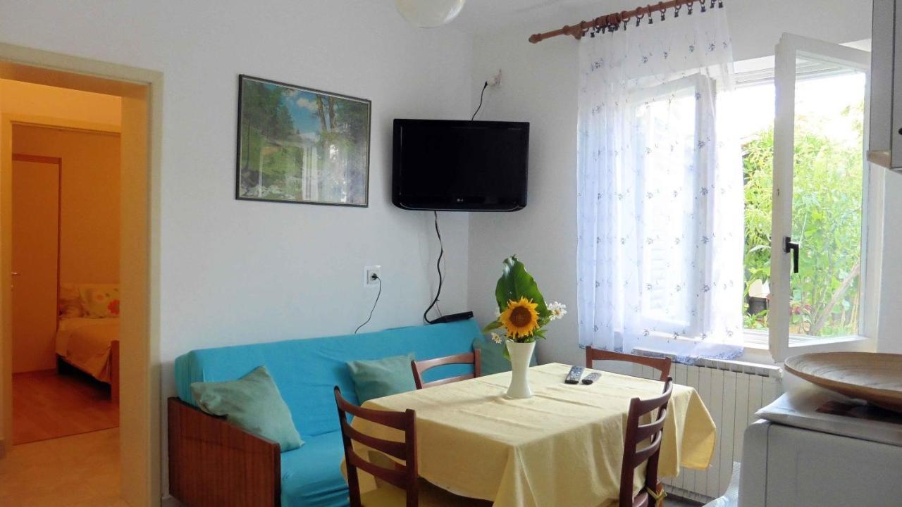 The Apartment With Air Conditioned Poreč Exteriör bild